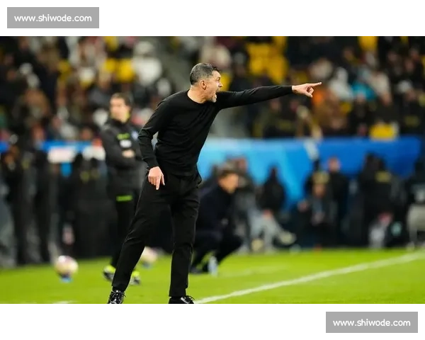 米兰昔日天才加盟意丙 马斯图尔签约维尔图斯维罗纳开启新生 米兰昔日天才加盟意丙 马斯图尔签约维尔图斯维罗纳开启新生