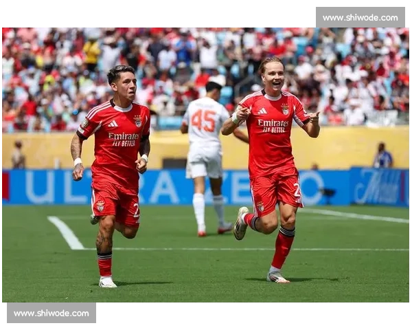 叉车工门将丢 10 球仍获拜仁点赞:业余门将的世俱杯坚守