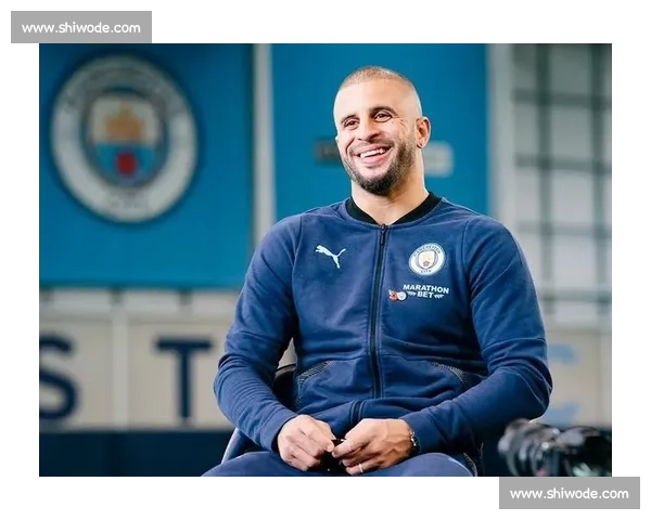 埃弗顿截胡费内巴切 沃克留英超冲击百场里程碑