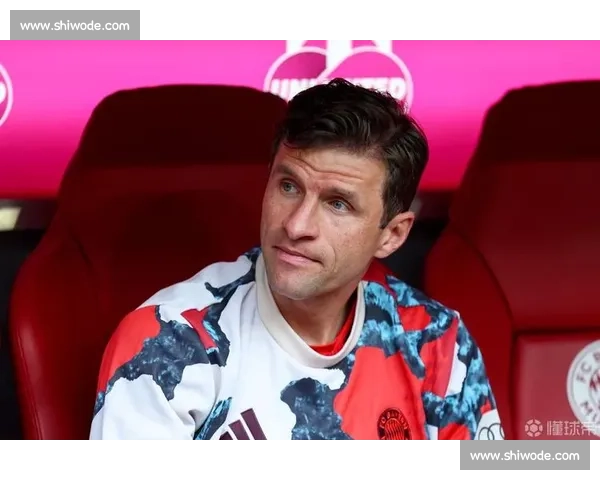 洛杉矶 FC 主帅揭秘穆勒加盟计划:高尔夫特训 + 冠军基因重塑美职联格局 洛杉矶 FC 主帅揭秘穆勒加盟计划:高尔夫特训 + 冠军基因重塑美职联格局