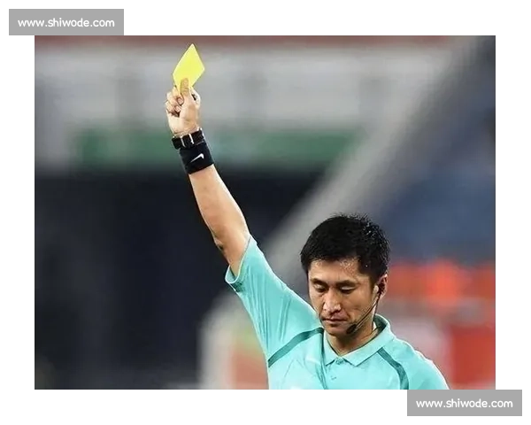 马宁世俱杯晒照执法引热议 硬刚弗拉门戈教练组成焦点