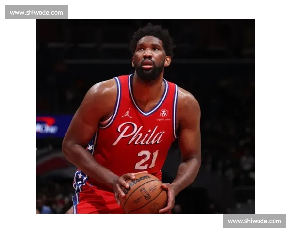 庄神留守 76 人！500 万续约锁定内线轮换，恩比德争冠拼图再加固